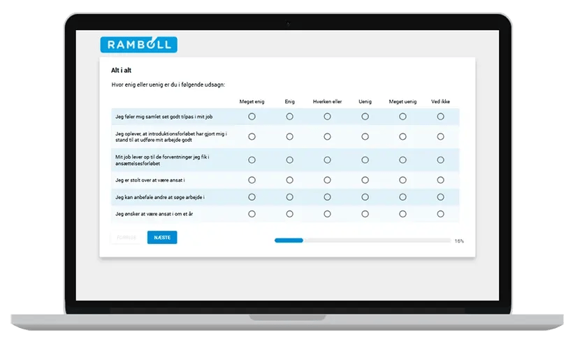 computer med billede af svarskala fra PeopleXact